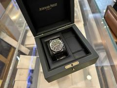 -聚云奢二手奢侈品黄金手表包包回收·中古店(三里屯总店)
