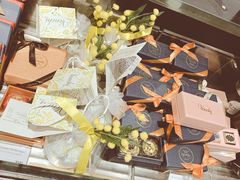 -VENCHI 闻绮(北京国贸商城店)