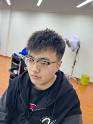 -初心HAlRSALON烫染接发