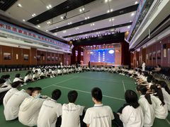 -上海市工商外国语学校