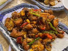 -维吾尔餐厅(宜山路店)