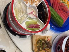 -老街坊美食汇(玉兰大街店)