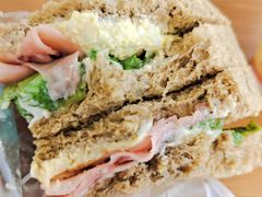 -全家便利店(宜山路站店)