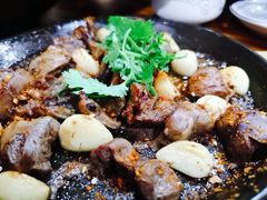 -老东镇啤酒屋海鲜加工·蒸汽海鲜·海鲜烧烤(台东店)