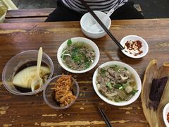 -张公桥美食街