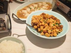 -荷花亭·湖北融合菜(中商广场店)