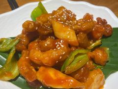 清迈菠萝咕噜肉-觅山云南菜(泊富ICITY店)