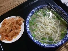 -陇上全荟兰州传统牛肉面(延吉路店)