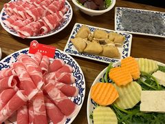 东镇手打虾滑-东镇老火锅(高新区店)