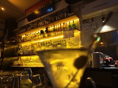 -Mx.cocktail bar