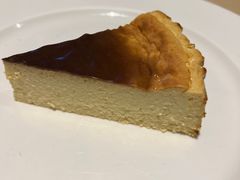 -LENBACH兰巴赫西餐啤酒坊(大连东港店)