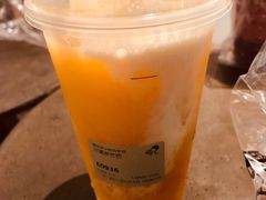 冰淇淋芒芒-喜茶(上海打浦桥日月光gelato lab+店)