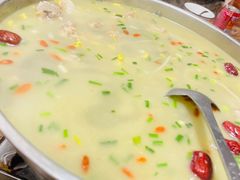 排骨汤-古城苗家土菜馆(河景餐厅店)