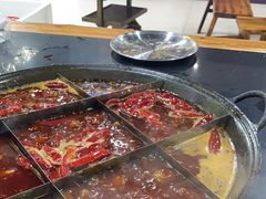 -铜元老码头鳝鱼火锅