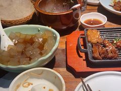 -前海沿·青岛菜(大拇指广场石老人店)