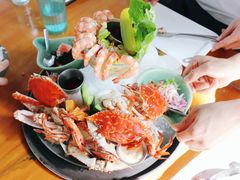 -Cha Cha's Beach Cafe
