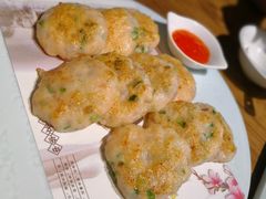 莲藕酿煎虾饼-聚缘堂·海鲜私房菜(松岭路店)