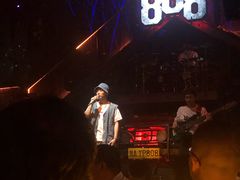 -808 LiveHouse