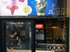 门面-麦当劳(杭州西湖银泰百货店)