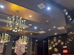 -丰和日丽(瑞虹天地月亮湾店)