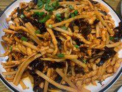 鱼香鸡丝-尚品家宴