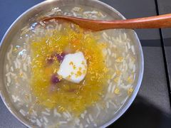 冰凉酸奶酒酿圆子-贡梅老面馆·蟹粉面·无锡特色小吃(南长街主推店)