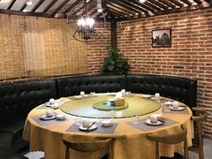 -老胶东家常菜馆(市场一路店)