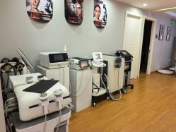 -茜茜美妍堂·华熙生物·甜朵体验中心