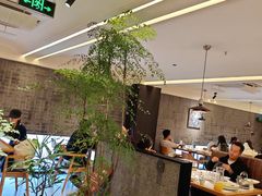 -聚友斋(陶瓷琉璃馆水晶街店)
