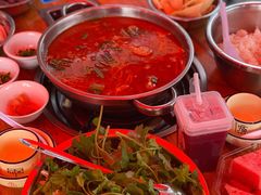 -黄利砖万峰林布依特色酸笋牛肉馆