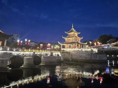 -包整·丝娃娃(一览甲秀楼风景店)