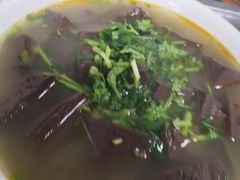 -春雨羊汤店(广开四马路总店)