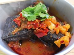 经典臭豆腐-自黑豆夫·臭豆腐夹馍(四海唐人街店)