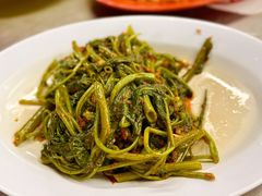 -明记烧鱼美味店