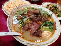 -金杨拉面王小吃面馆·牛三宝面·红烧牛肉粉