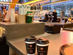 -星巴克臻选(上海合生汇1F店)