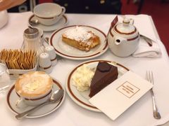 -Cafe Sacher(WIEN)
