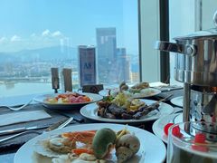 -三迪希尔顿酒店欢厨自助餐厅·高空闽江全景
