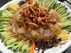 -红东阁东北菜烤肉酒馆(CROSS万象汇店)