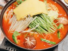 -草家酱蟹炭火烤肉店(珲春南路二店)