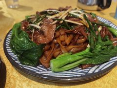 湿炒牛河-天宝食坊·啫啫煲大排档(西华路店)