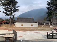 -冕宁灵山寺