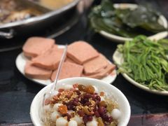 冰汤圆-储奇门鳝鱼火锅(总店)