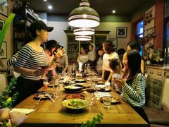 -SISTERS BAR RESTAURANT川意酒馆(嘉善老市H楼店)