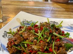 -湘聚南县土菜馆(龙山二路店)