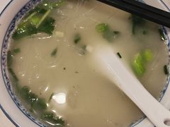 -烤鸭肉夹馍鸭汤店