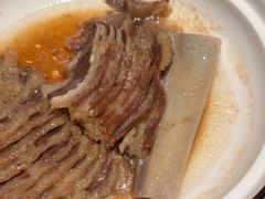 -八府香鸭·啫啫煲(华山路店)