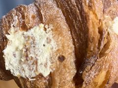 泡芙羊角包-OUR Bakery(SKP-S店)