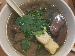 -佬钱湾仔(衣裳街店)