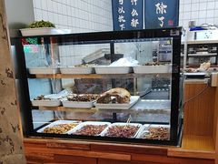 -三叔特色自贡菜(中海国际店)